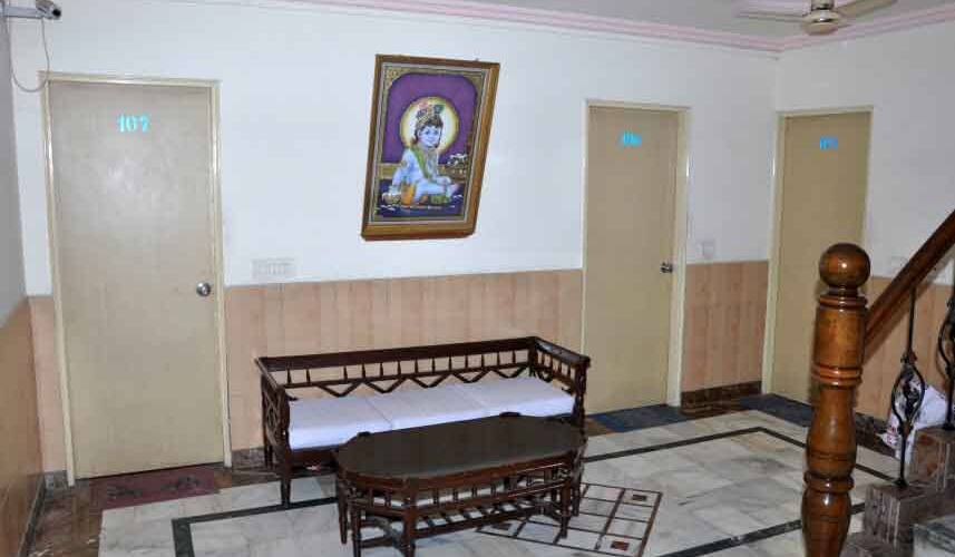 Hotel Adarsh Niwas, New Delhi 5